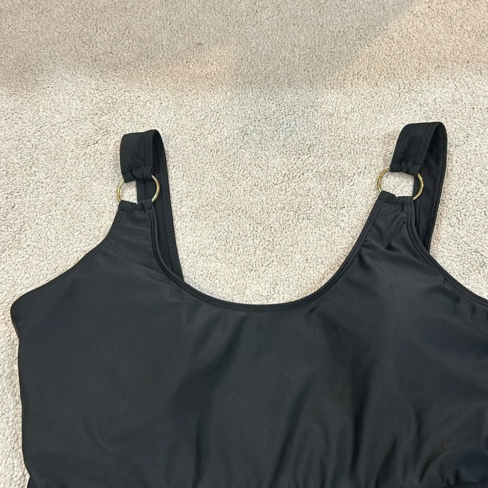 Two Piece Tankini Swimsuit - Picture 2 of 5